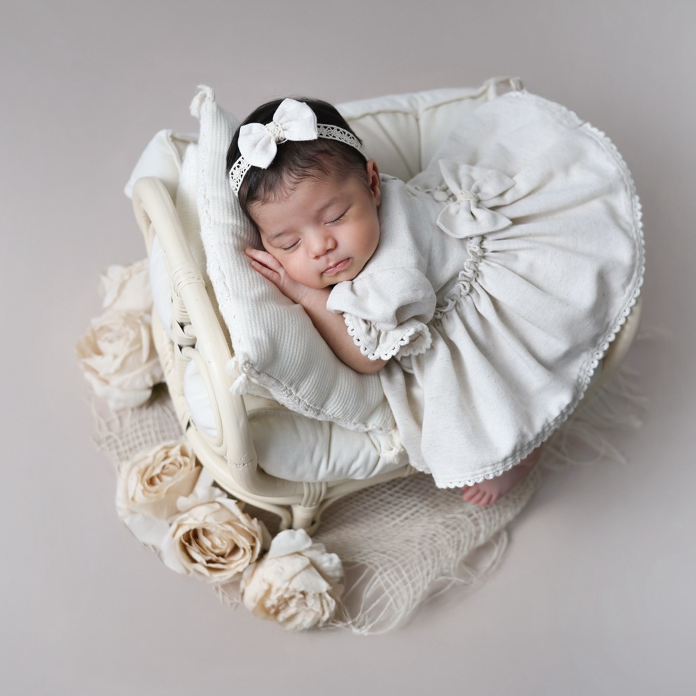 Baby Clothing Essentials - Neugeborenen-Fotografie-Requisiten Babykleidung für Mädchen Spitzen-Rücken-Schleifen-Strampler Babykostüm