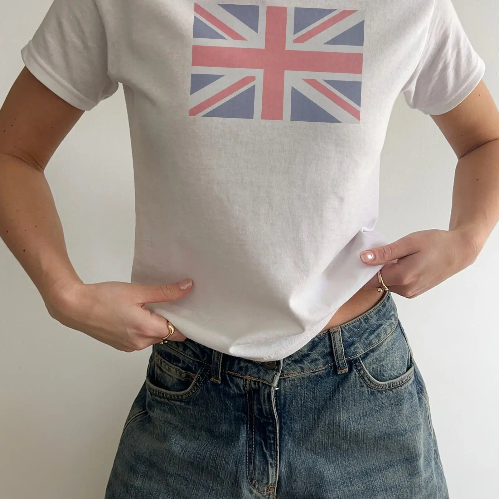 Baby Clothing Country - Y2K Baby-T-Shirt mit verwaschener britischer Flagge,